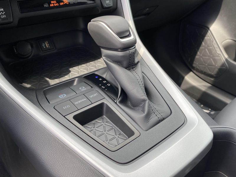 New 2025 Toyota RAV4 XLE PremiumImage 18