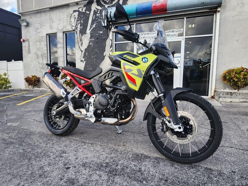 2026 BMW F 900 GSImage 10