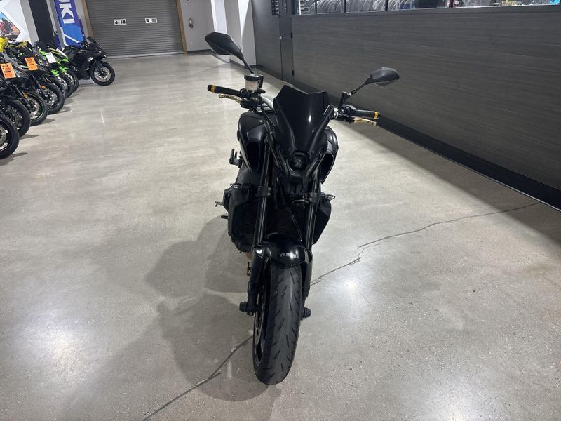 Used 2023 Yamaha MT-09 Image 12
