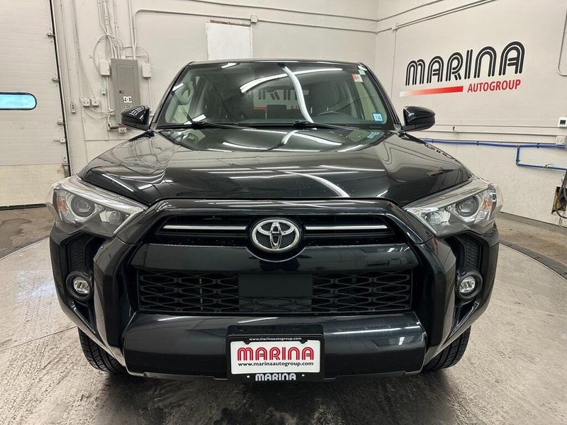 2021 Toyota 4Runner SR5Image 9