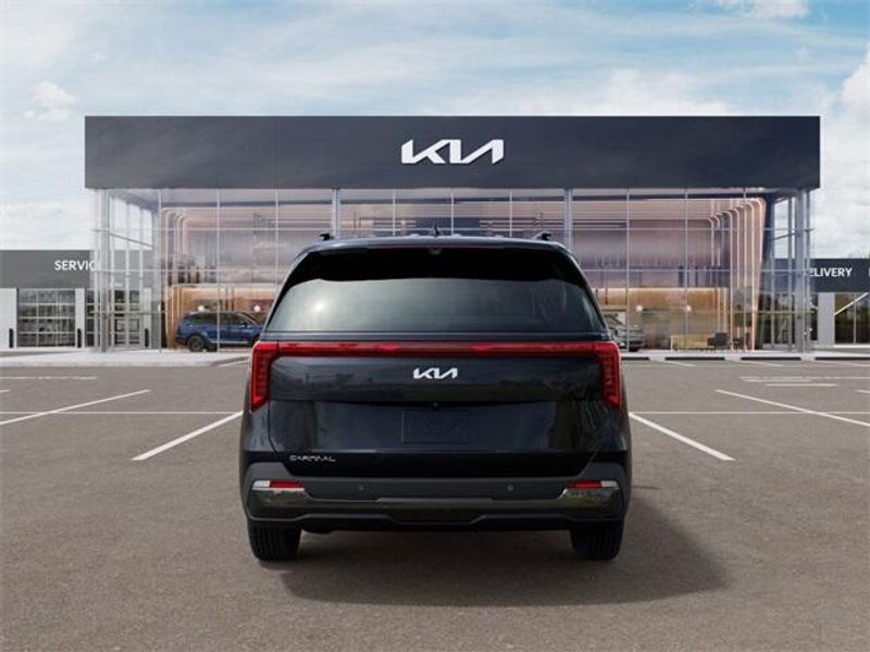 2025 Kia Carnival SX PrestigeImage 5