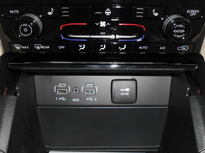 2025 Jeep Grand Cherokee L Limited 4x4Image 25
