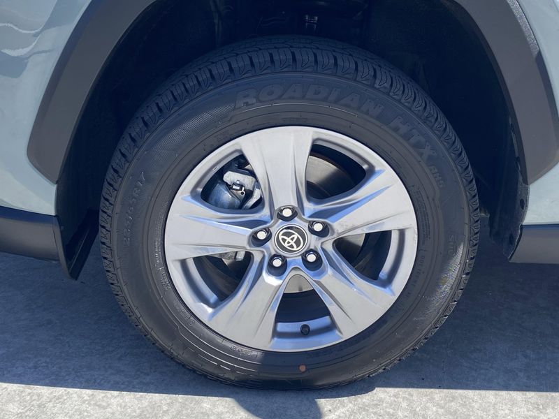 2023 Toyota RAV4 XLEImage 10