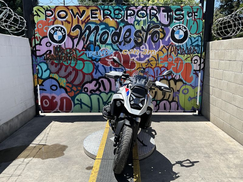 New 2026 BMW R 1300 GS Image 3