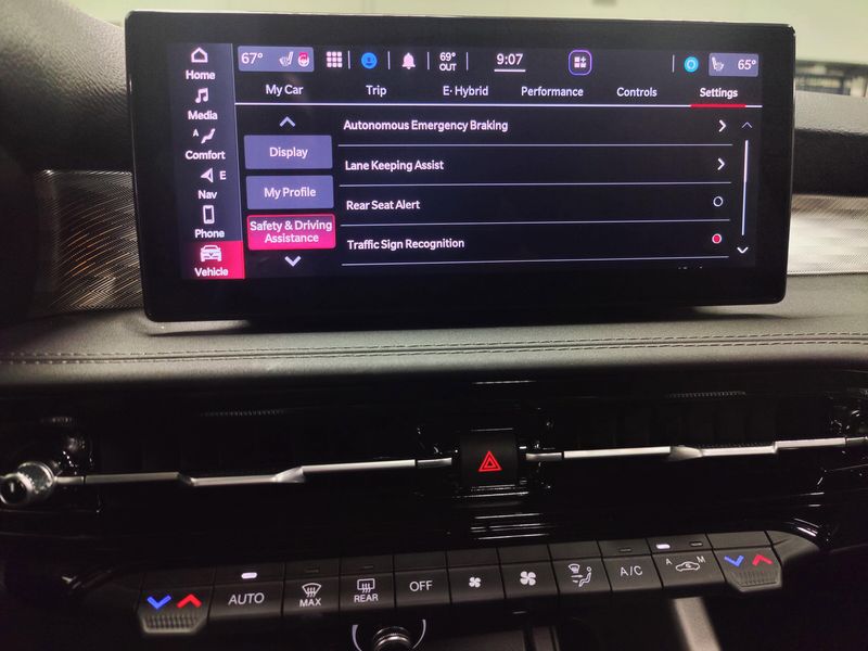 Used 2024 Alfa Romeo Tonale Ti eAWD Premium w/SunroofImage 10