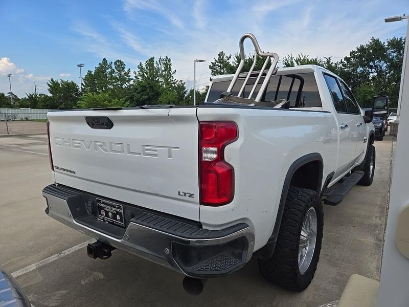 2020 Chevrolet Silverado 2500HD LTZImage 3
