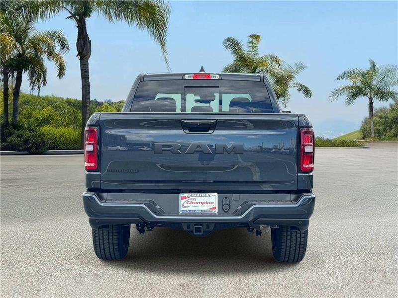 New 2026 RAM 1500 Big Horn Crew Cab 4x2 5'7' Box