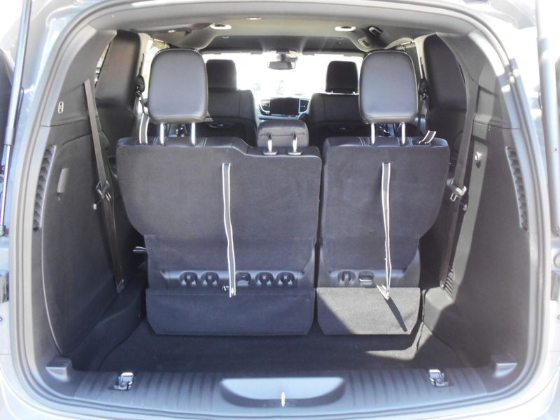 2025 Chrysler Pacifica SelectImage 30