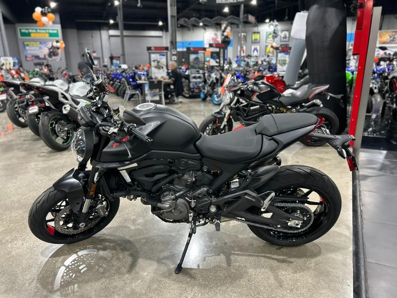 New 2026 Ducati MONSTER 937+ Image 23