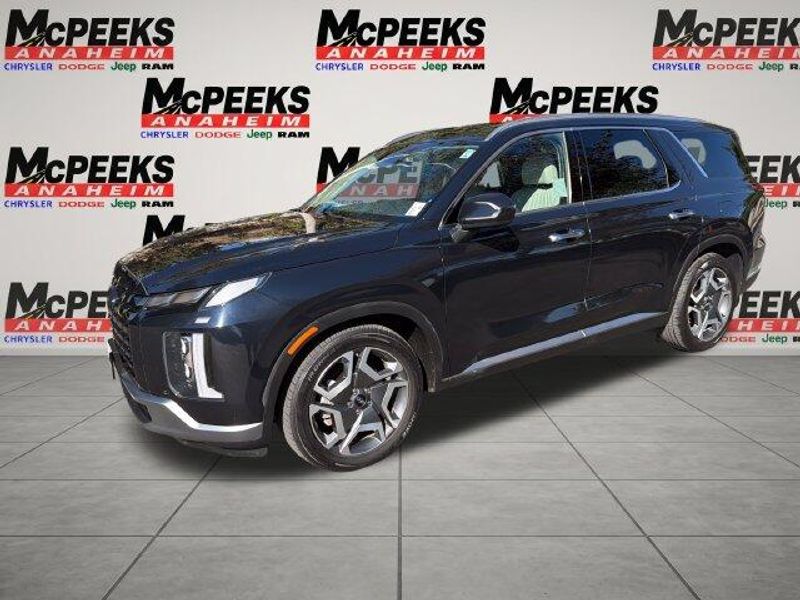 Used 2024 Hyundai Palisade LimitedImage 1