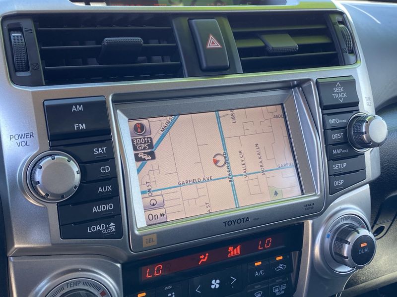 Used 2010 Toyota 4Runner LimitedImage 19