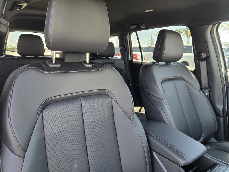 New 2026 Jeep Cherokee Limited 4x4