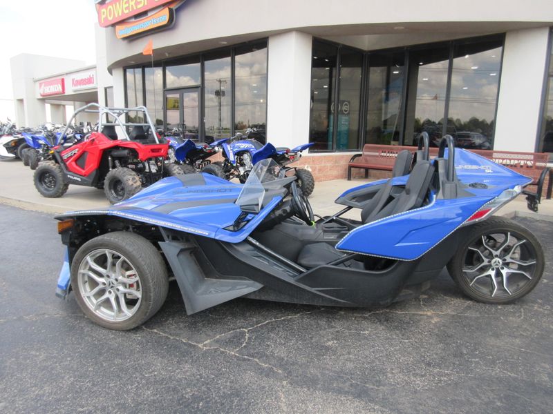 USED 2023 POLARIS SLINGSHOT SL AUTODRIVE Image 2