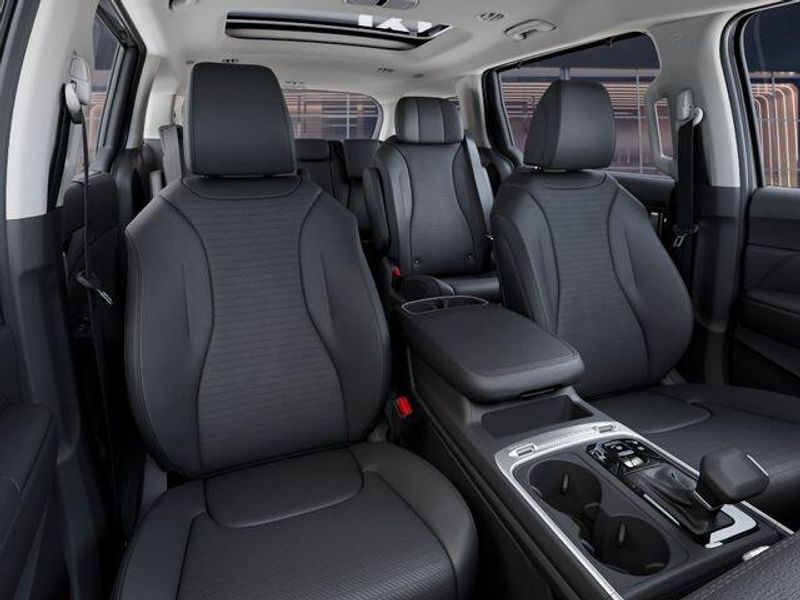 New 2026 Kia Carnival SX PrestigeImage 16