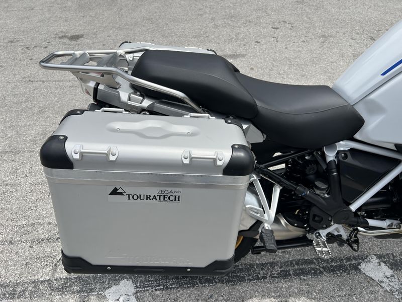 2022 BMW R 1250 GS Adventure