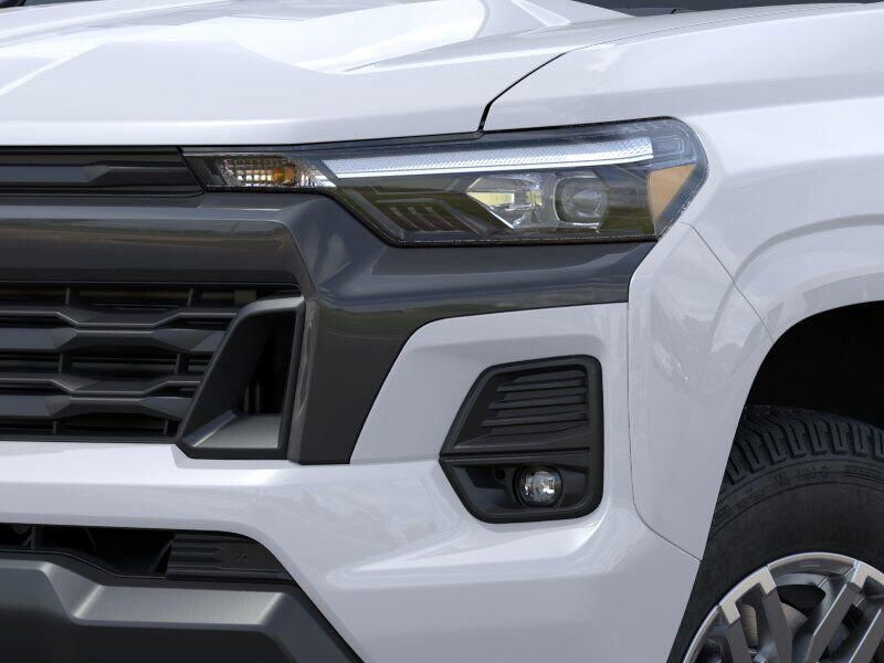 New 2025 Chevrolet Colorado 2WD LTImage 10