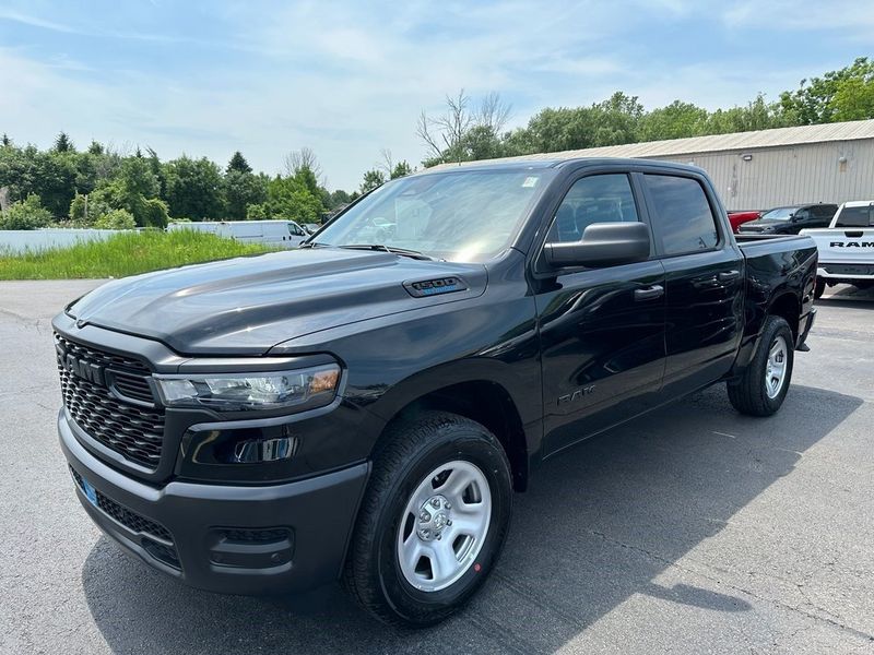 2025 RAM 1500 Tradesman Crew Cab 4x4 5