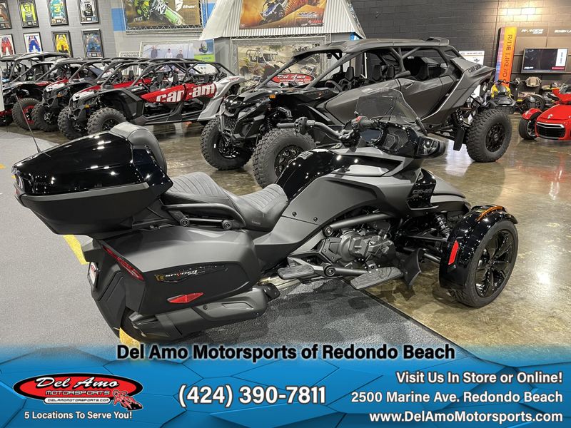 2023 Can-Am H8PA  in a MONOLITH BLACK SATIN / DARK exterior color. Del Amo Motorsports of Redondo Beach (424) 304-1660 delamomotorsports.com 