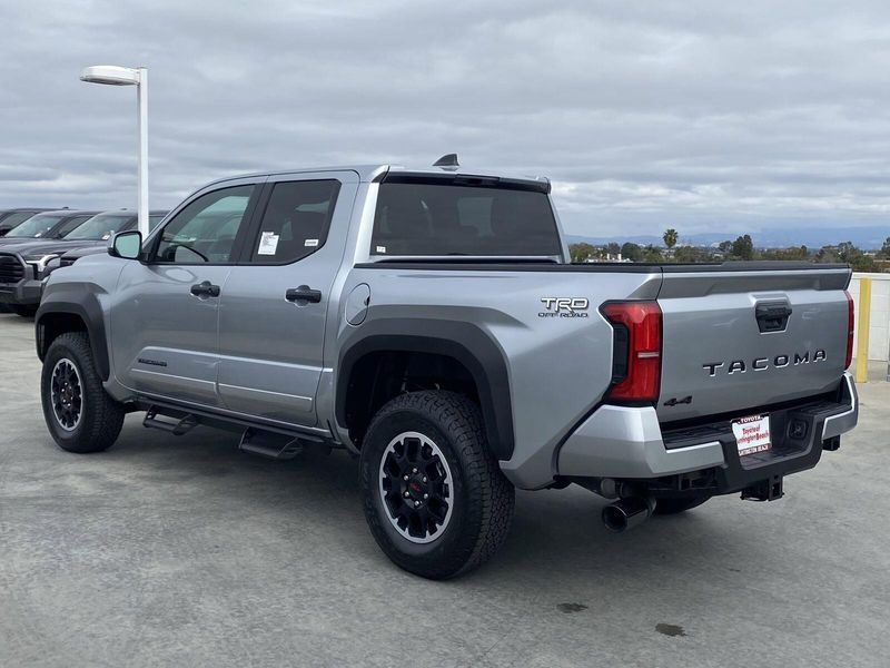 2025 Toyota Tacoma TRD Off RoadImage 5