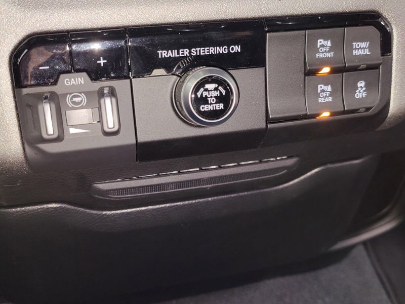 Used 2025 RAM 1500 Tradesman Crew Cab Hurricane 3.0 4x4Image 14