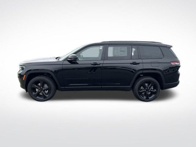 2025 Jeep Grand Cherokee Altitude X2025 Jeep Grand Cherokee L Altitude X 4x4