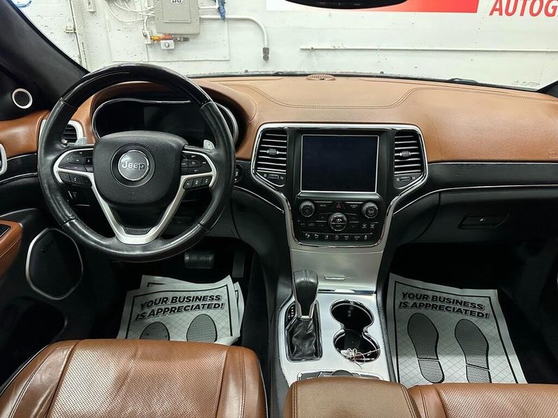 2018 Jeep Grand Cherokee SummitImage 30
