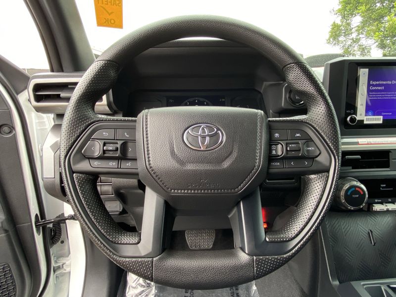 Used 2025 Toyota Tacoma SR5Image 25
