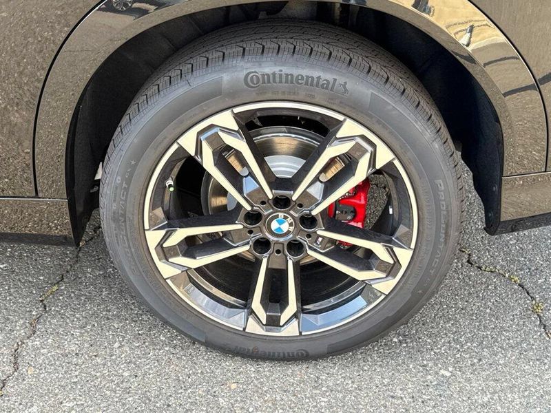 New 2026 BMW X2 xDrive28iImage 14