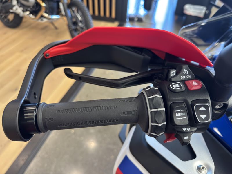 2026 BMW R 1300 GS Adventure - TROPHY - RACING BLUE METALLIC 