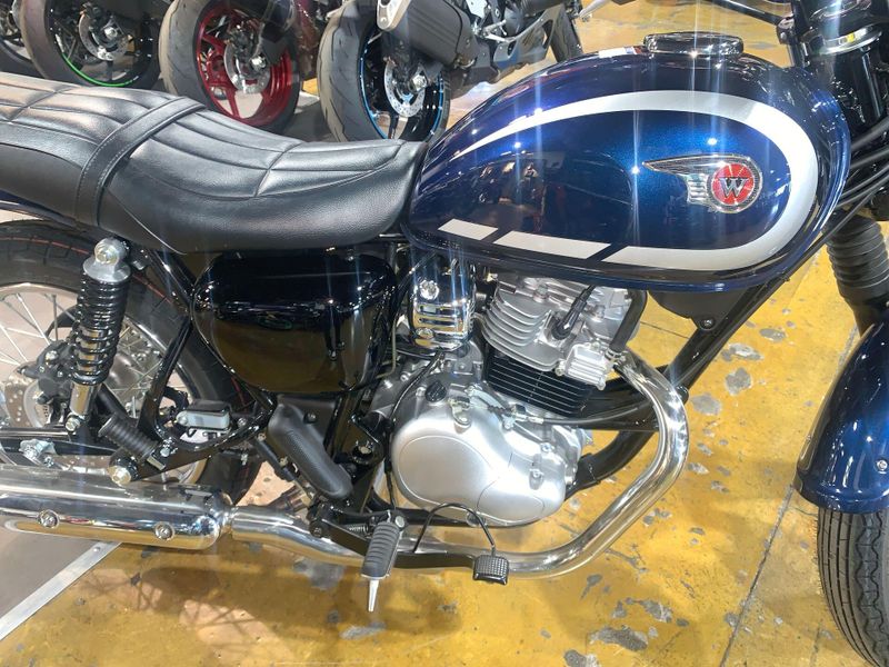 2025 Kawasaki W230 ABS Image 14