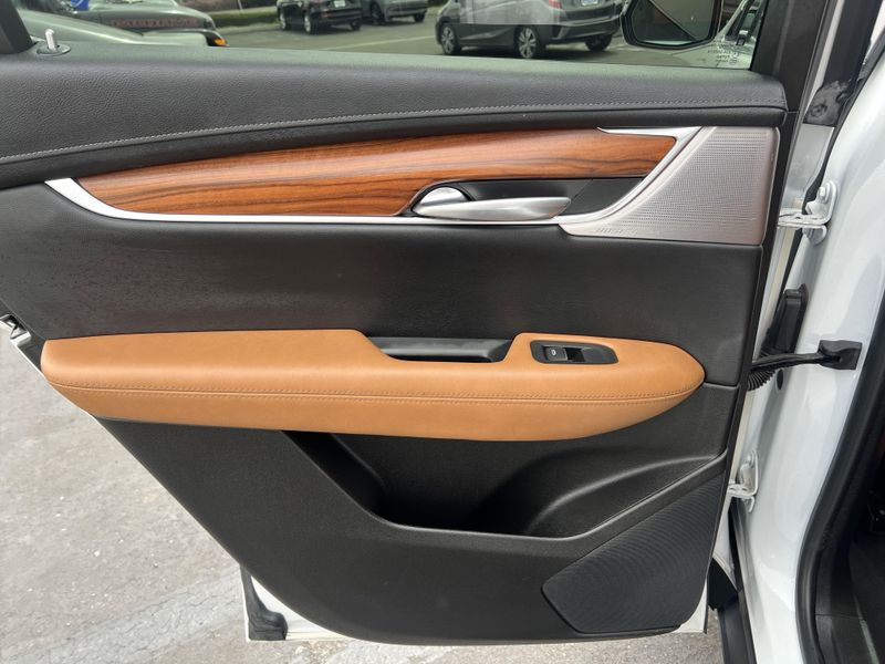 2021 Cadillac XT5 FWD Premium LuxuryImage 21