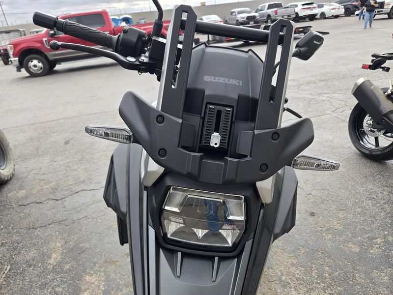 NEW 2026 SUZUKI V-STROM 1050 Image 10