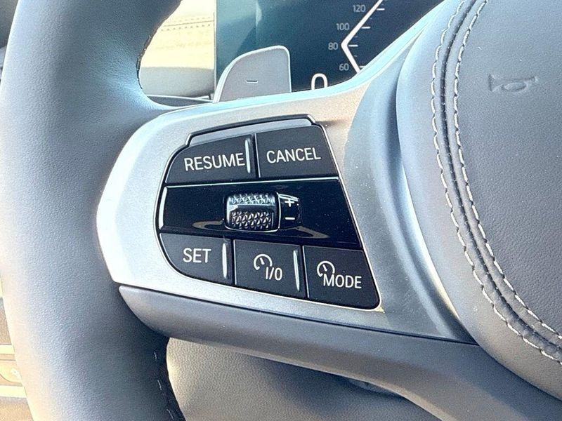 New 2027 BMW X7 xDrive40iImage 22