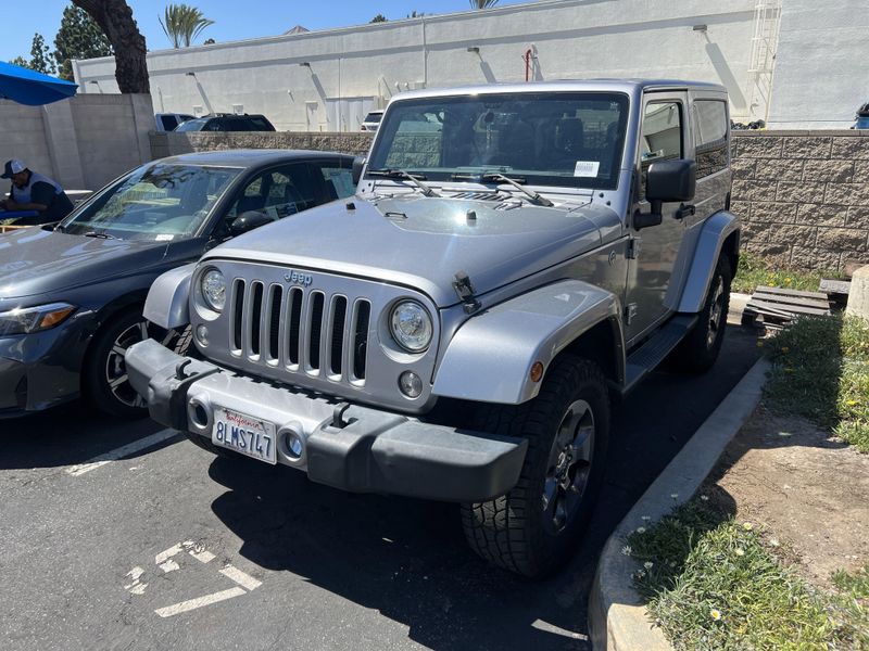 Used 2018 Jeep Wrangler JK SaharaImage 4