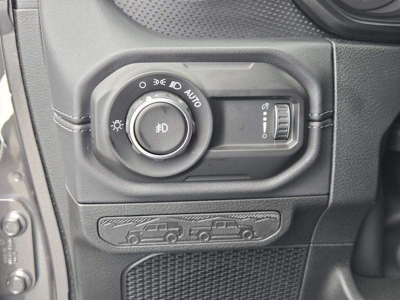 New 2026 Jeep Wrangler 4-door Rubicon X
