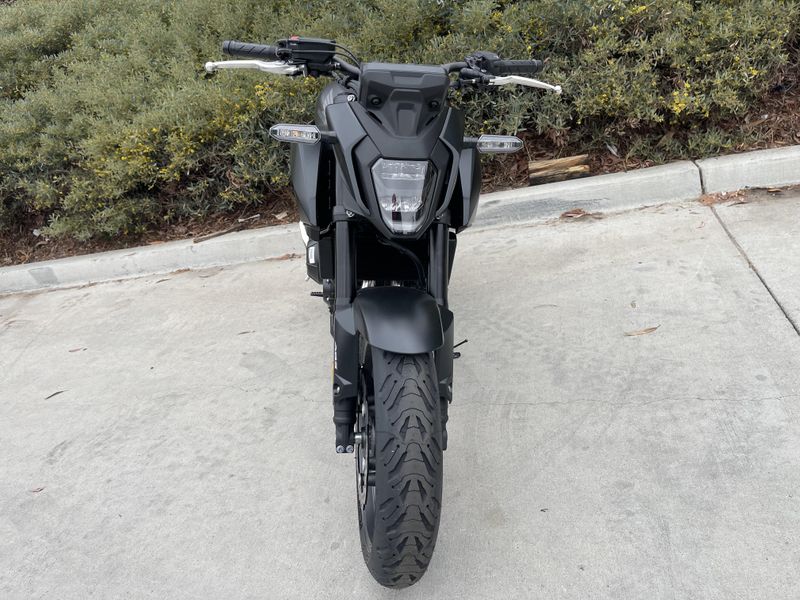 2025 Honda CB500F Image 4