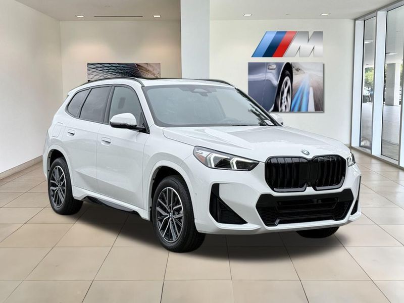 2025 BMW X1 xDrive28iImage 4