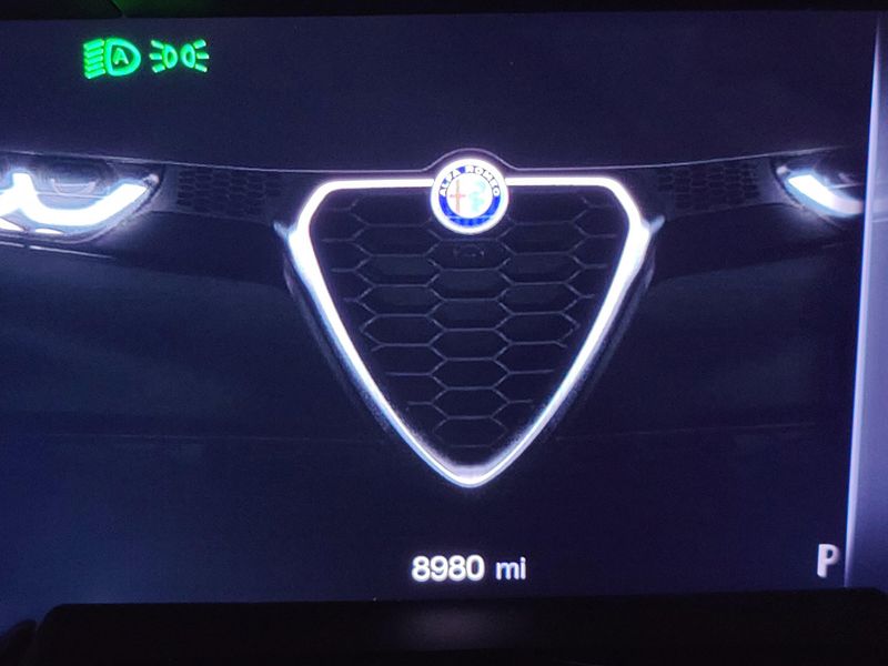 Used 2024 Alfa Romeo Tonale Ti eAWD Premium w/Sunroof/AudioImage 34