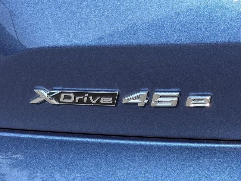 2022 BMW X5 xDrive45eImage 14