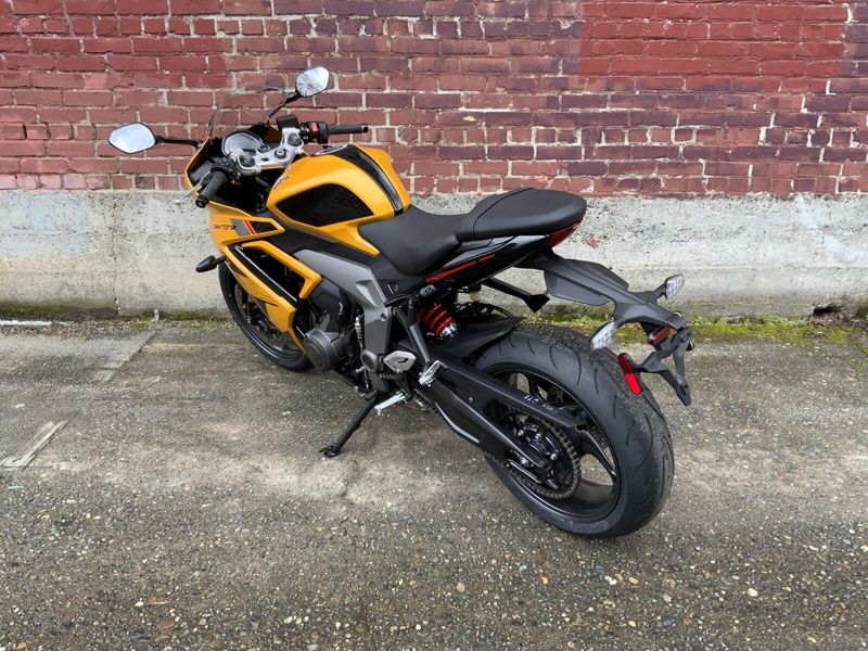2026 Triumph DAYTONA 660