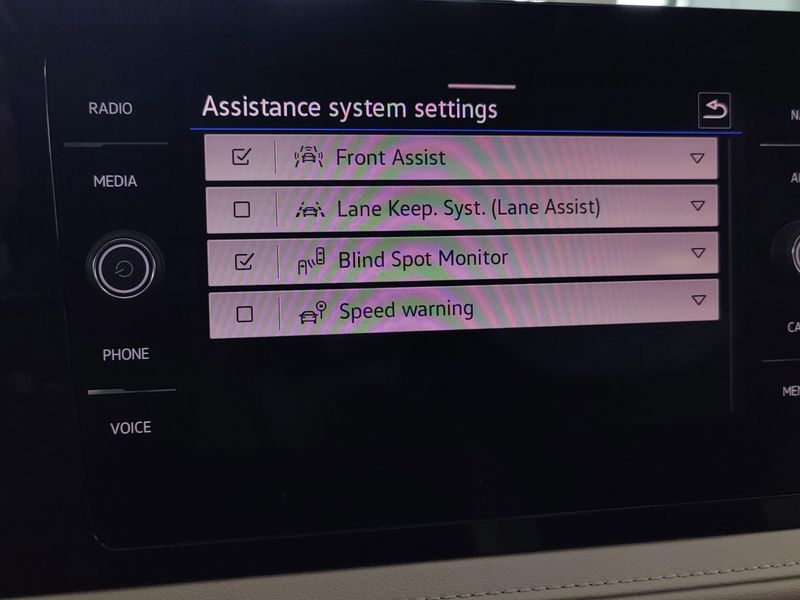 Used 2025 Volkswagen Taos SEL AWD w/Sunroof/NavImage 8