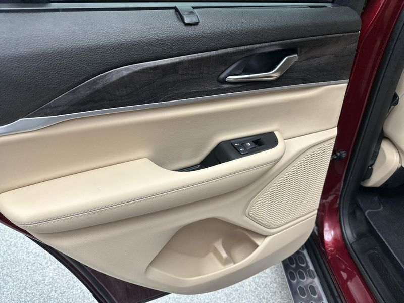 Used 2025 Jeep Grand Cherokee LimitedImage 14