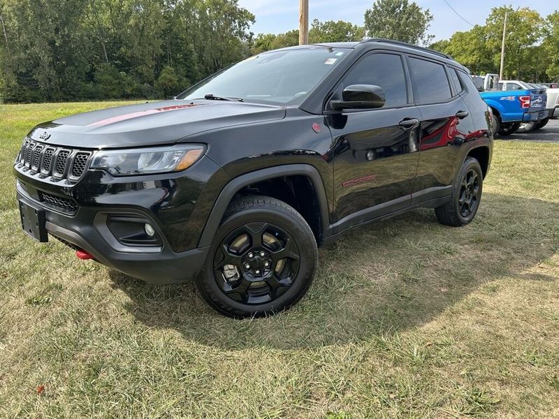 2023 Jeep Compass Trailhawk photo 4