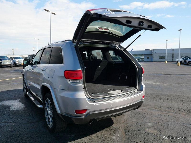 2018 Jeep Grand Cherokee Sterling EditionImage 15