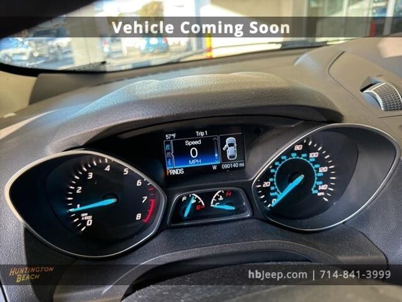 2016 Ford Escape SEImage 11