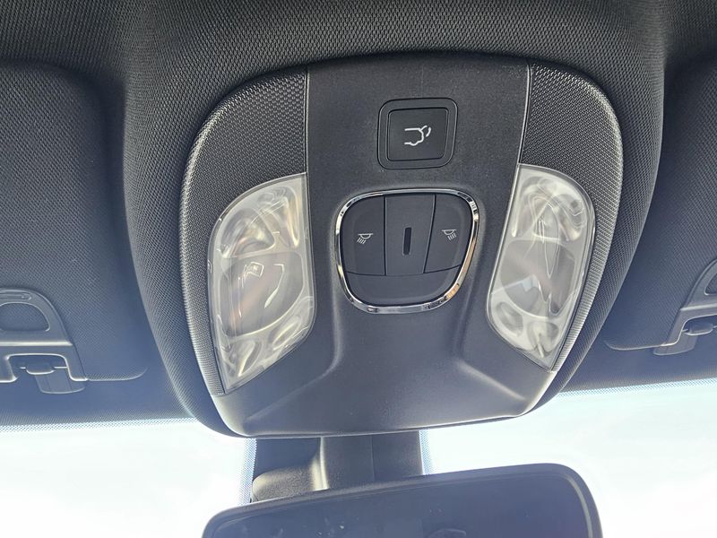 New 2026 Jeep Compass Limited 4x4Image 18