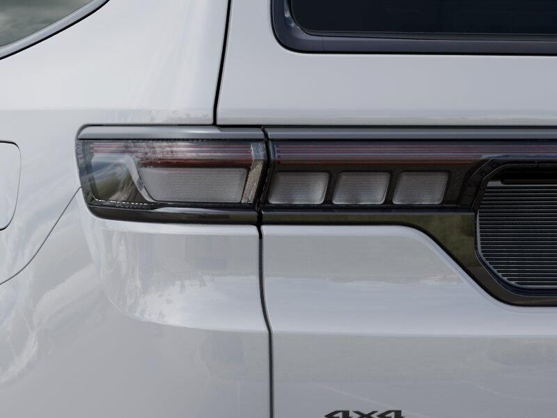 2026 Jeep Grand Wagoneer Limited Reserve 4x4Image 47