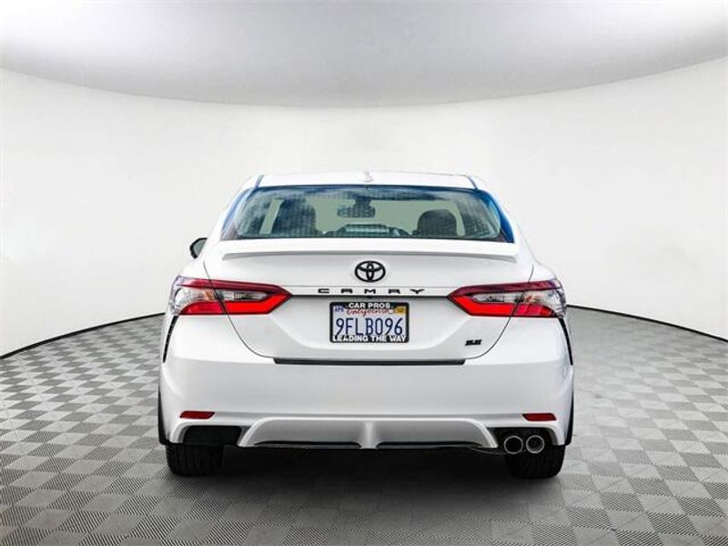 2023 Toyota Camry SEImage 7