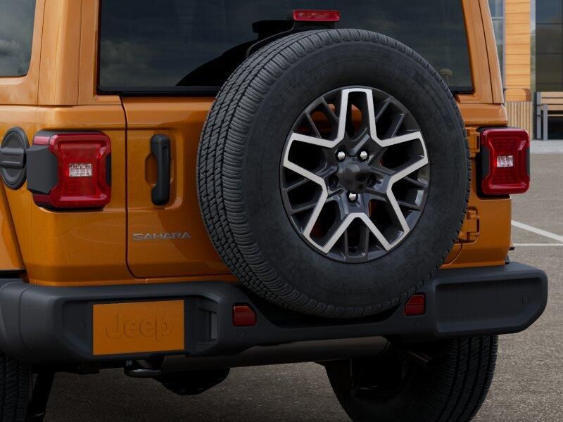 New 2026 Jeep Wrangler 4-door SaharaImage 13
