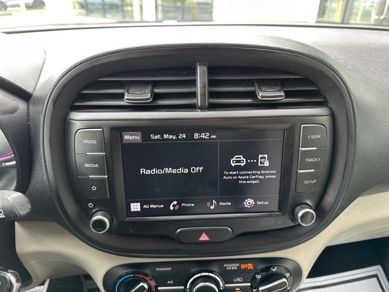 2023 Kia Soul LXImage 26